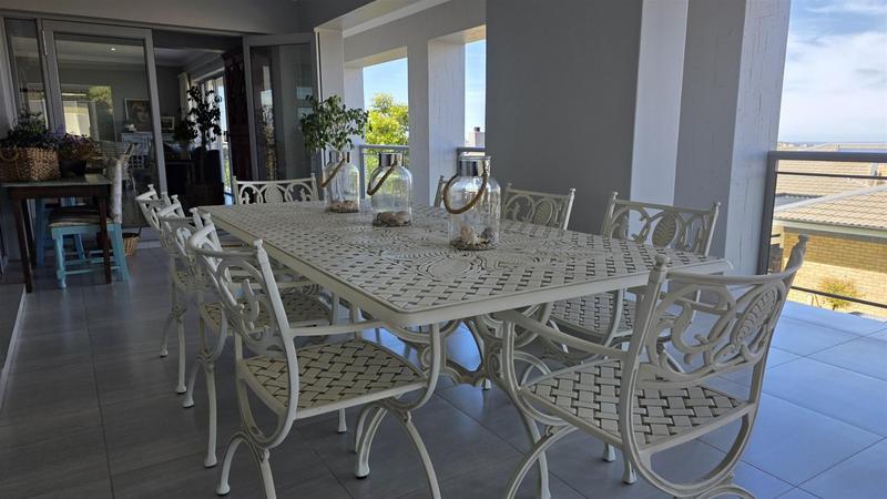 5 Bedroom Property for Sale in Monte Christo Western Cape